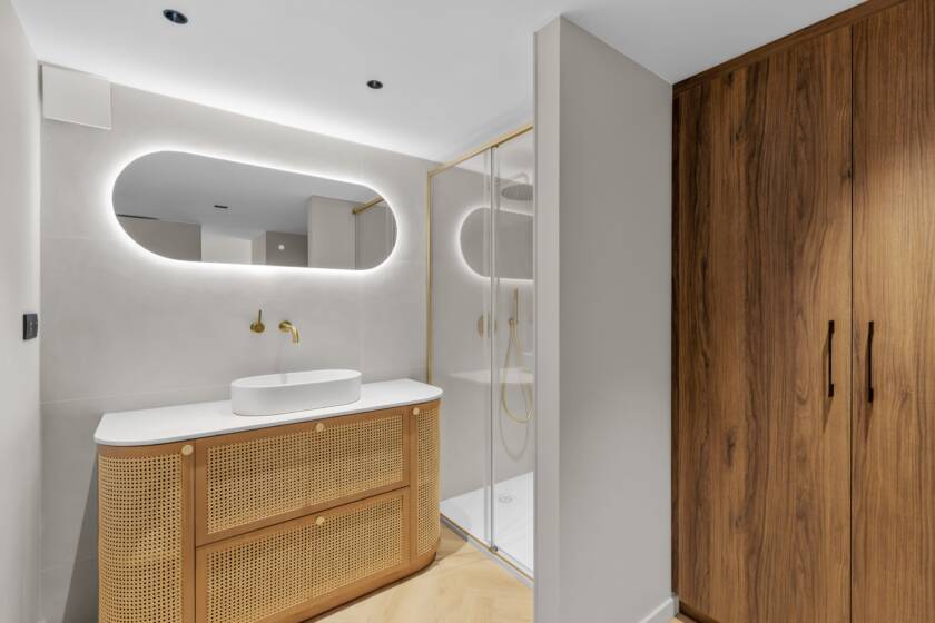 Gallery item